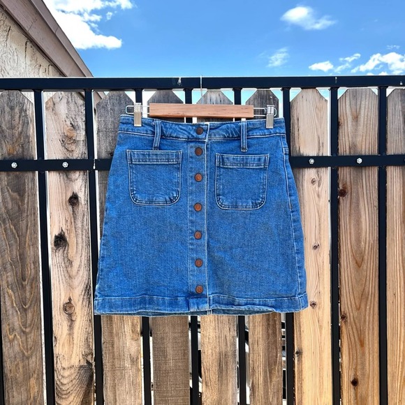 Madewell Dresses & Skirts - MADEWELL Button Down Denim Mini Skirt